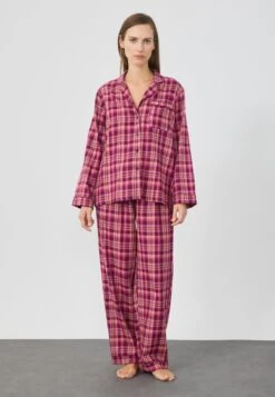 Anna Field FLANNEL SET - Pyjama - Red Based