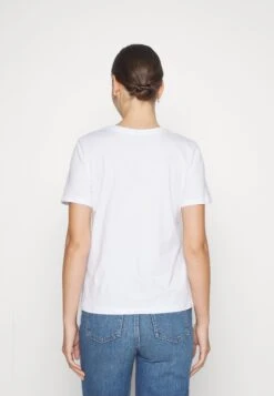 Anna Field Hattie Pineapple Puff - T-Shirt Print - White -Anna Field 0ddca90c9016469a8228bd5f0874c716