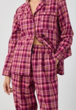 Anna Field FLANNEL SET - Pyjama - Red Based -Anna Field 1bc1e9c7381c4447bea7ea3643aa4592