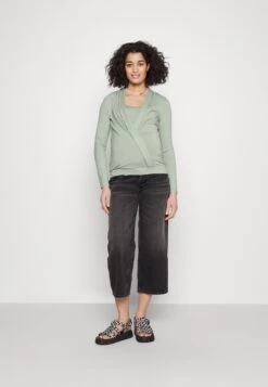 Circ Nursing Wrap Over Long Sleev - Longsleeve - Light Green -Anna Field 2a8e584db82140349c2f190f190628c2