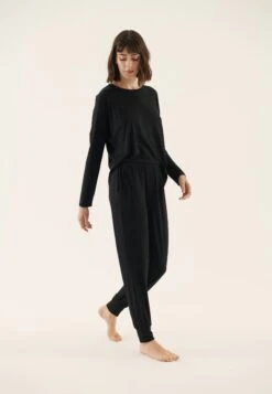 Anna Field Pyjama - Black 8 Anna Field Pyjama - Black -Anna Field 2f0fa8cd723a4922b5ff94cb0d1a29b5