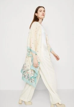 Anna Field Poncho - Yellow -Anna Field 469dd67874904c34ad91620cd427e621