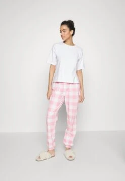 Anna Field Pyjama - Pink -Anna Field 47a1e2153daf4f86a849a2721fab2875
