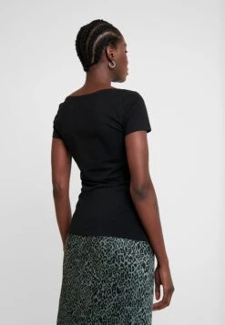 Anna Field 2 Pack- T-Shirt Basic - Black -Anna Field 5cc32792f75c4aa993e4e439c508648b