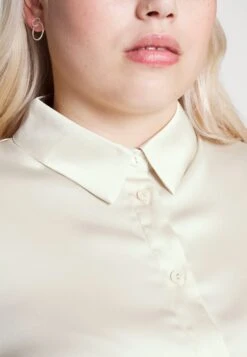 Overhemdblouse - Off-White -Anna Field 6b398b485f304aa0bf173a67f14b3789