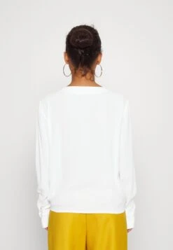 Blouse -Off-White -Anna Field 6bfcc22237fe46768f1cc5d38077af42