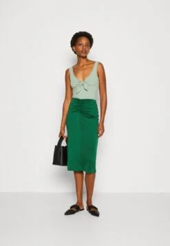 Anna Field -Anna Field 764b4d69bcc847e9a6f2b901b8940a38