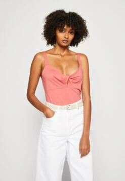 Anna Field Top - Light Red -Anna Field 83a765e290bc4a5096d3ea13863c84bb