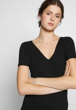 2 Pack- T-Shirt Basic - Black/White -Anna Field 8490c04f37e74f88ad2ef9f823f493e9