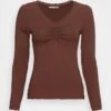 Anna Field Longsleeve - Brown