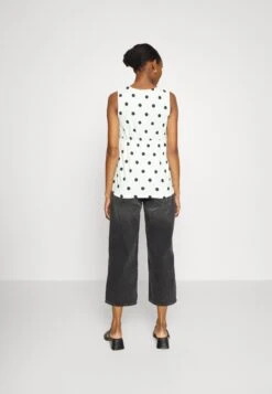 Top - Off-White -Anna Field a65fca7acd814de58a8b2f41aae824a7