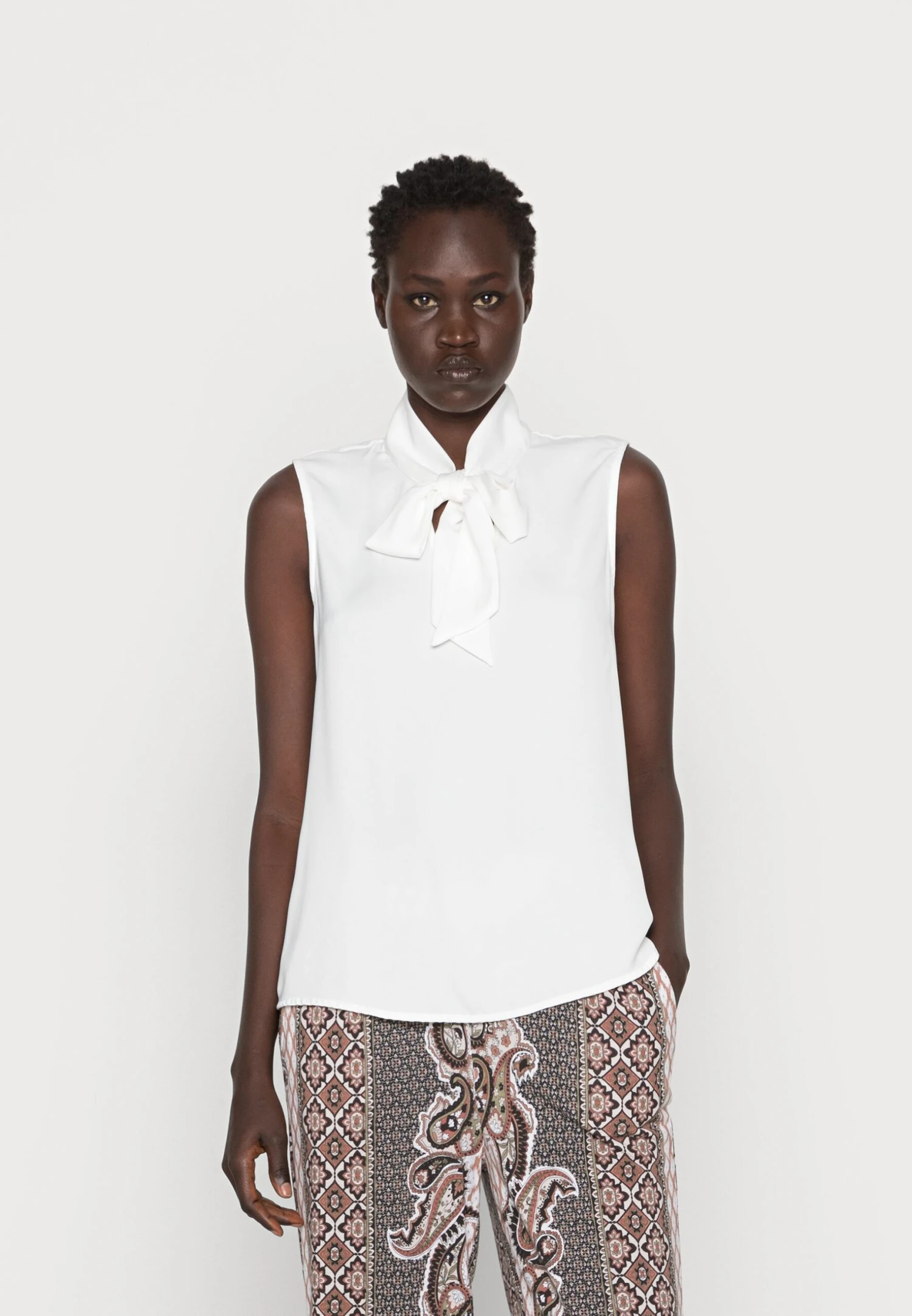 Anna Field Top - White 1 Anna Field Top - White