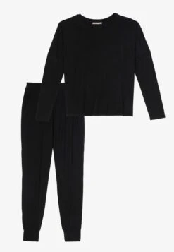 Anna Field Pyjama - Black 10 Anna Field Pyjama - Black -Anna Field f5ce86f3706343bbab4838ac4991d131