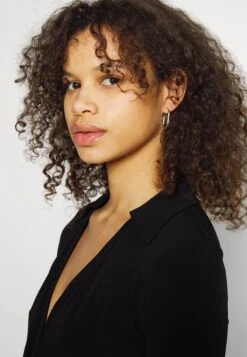 Center Front Knot Low Midi Dress - Jurk - Black -Anna Field fbf96bda43504365b9c46d77c1a4e5ab